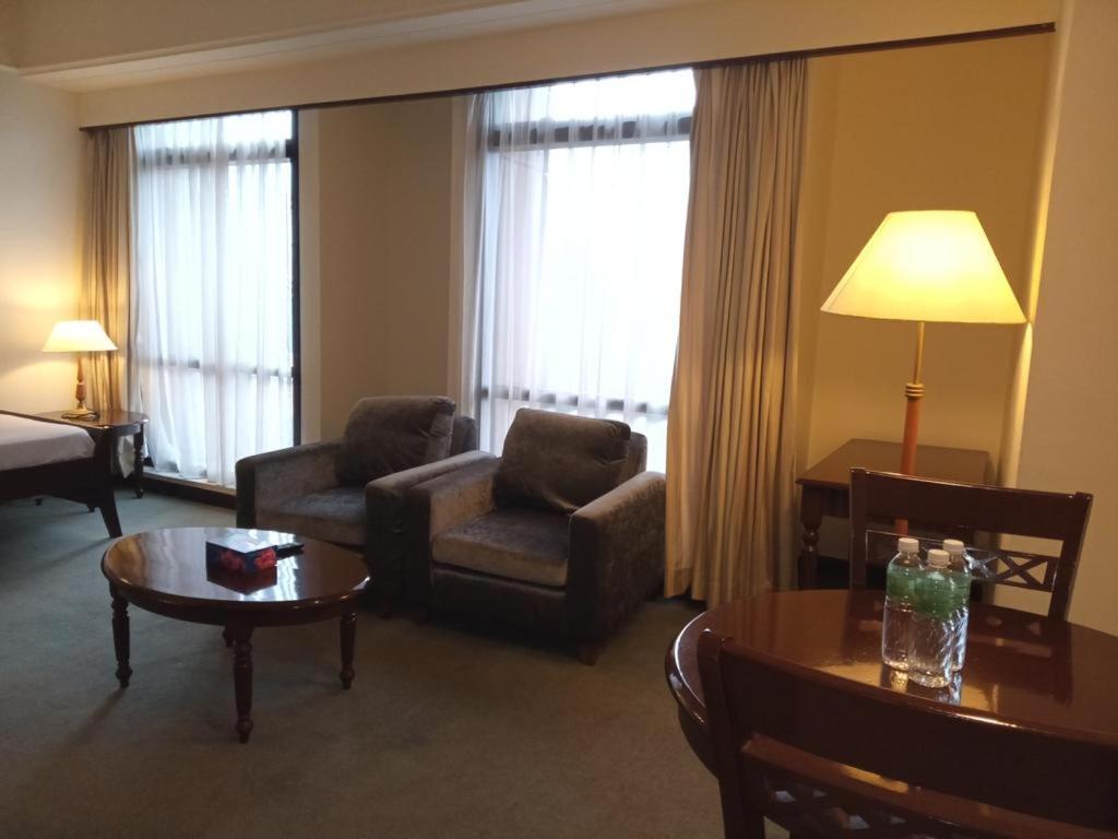 Sky Kl Suite At Time Square Kuala Lumpur Exterior foto