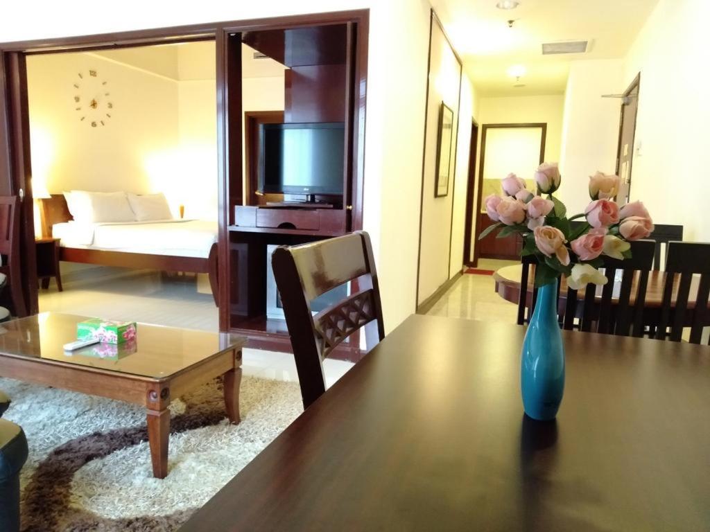 Sky Kl Suite At Time Square Kuala Lumpur Exterior foto